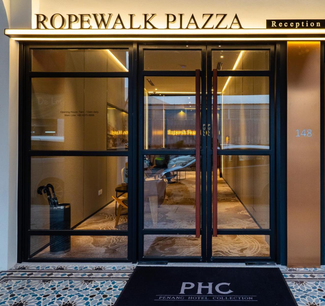 Ropewalk Piazza Hotel Managed By The Ascott Limited George Town Esterno foto